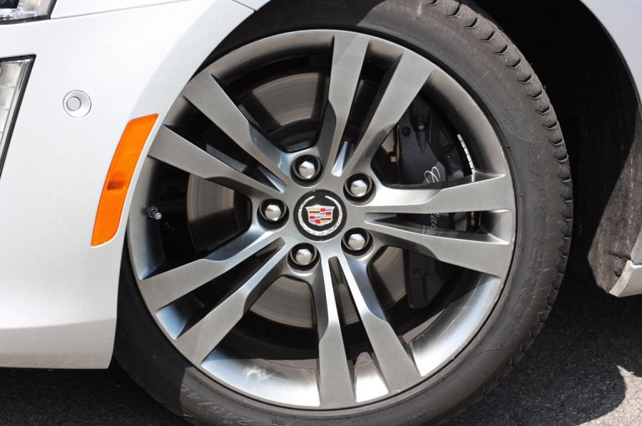  Cadillac CTS Vsport 2014 года  (фото 4 из 46)